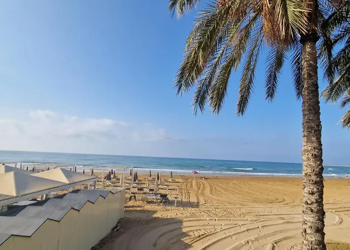 House 100 Meters From The * Marina di Ragusa